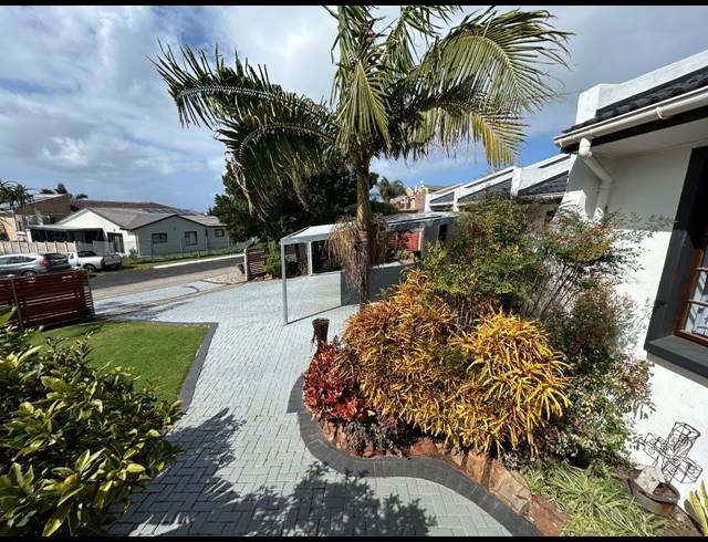 4 BEDROOM HOUSE FOR SALE IN WAVECREST